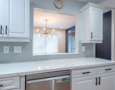 26 Kayser Ln - Photo Thumbnail 9