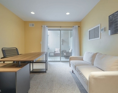 26 Kayser Ln - Photo Thumbnail 12