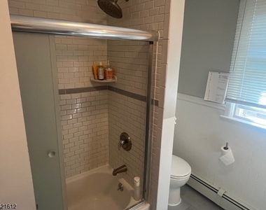65 Wetmore Ave - Photo Thumbnail 13
