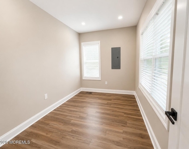 202 Palermo Avenue - Photo Thumbnail 22