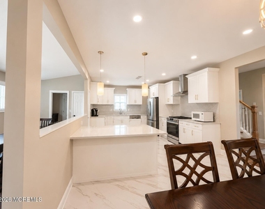 202 Palermo Avenue - Photo Thumbnail 19