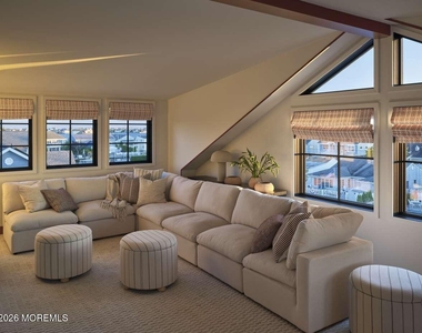 1742 Bay Boulevard - Photo Thumbnail 28