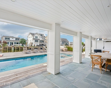 1742 Bay Boulevard - Photo Thumbnail 35