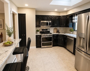 601 Harmony Road - Photo Thumbnail 3