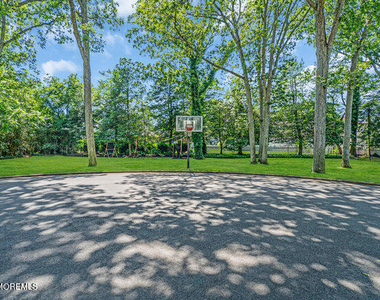 12 Red Oak Drive - Photo Thumbnail 19