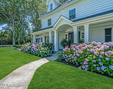 12 Red Oak Drive - Photo Thumbnail 7