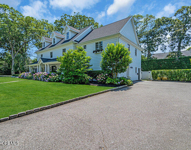 12 Red Oak Drive - Photo Thumbnail 6