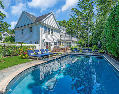 12 Red Oak Drive - Photo Thumbnail 17