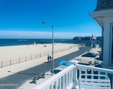 419 Beach Front - Photo Thumbnail 34