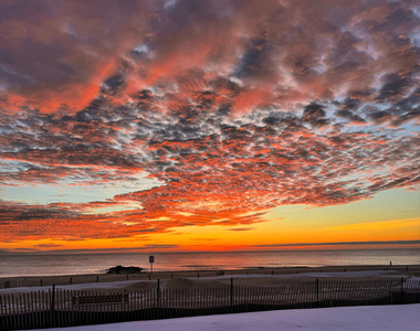 419 Beach Front - Photo Thumbnail 25