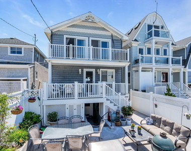 419 Beach Front - Photo Thumbnail 23