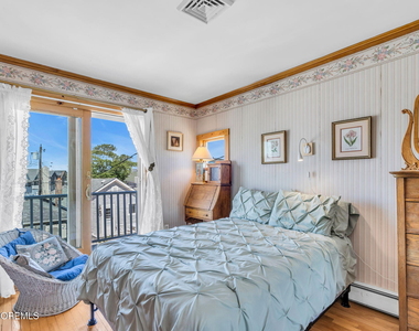 419 Beach Front - Photo Thumbnail 20