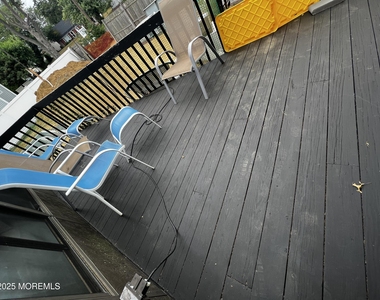 1000 Woodgate Avenue - Photo Thumbnail 1