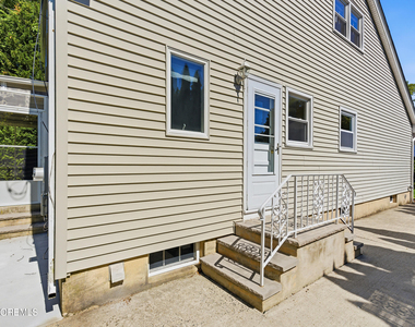 506 Woodland Road - Photo Thumbnail 38