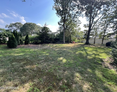 8 Corey Drive - Photo Thumbnail 6