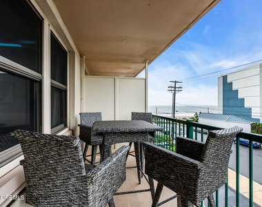 480 Ocean Boulevard - Photo Thumbnail 16