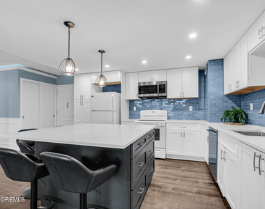 480 Ocean Boulevard - Photo Thumbnail 4