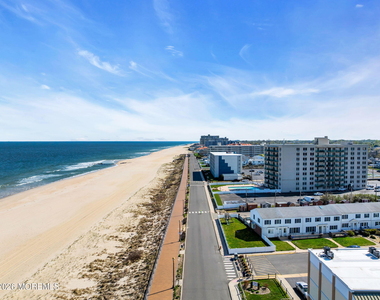 480 Ocean Boulevard - Photo Thumbnail 22
