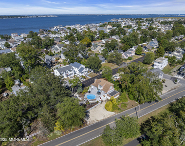 344 E Point Pleasant Avenue - Photo Thumbnail 28