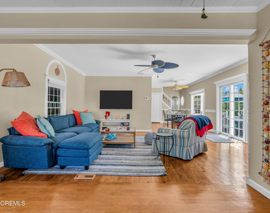 344 E Point Pleasant Avenue - Photo Thumbnail 7