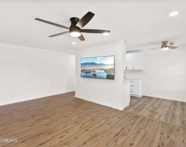70 Stonehurst Boulevard - Photo Thumbnail 6
