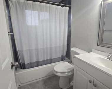 1032 Valley Stream Road - Photo Thumbnail 11