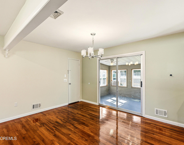 1200 Lawrence Avenue - Photo Thumbnail 10