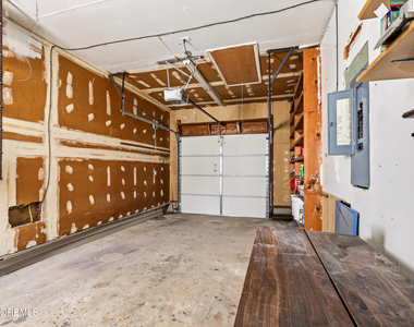 1200 Lawrence Avenue - Photo Thumbnail 26