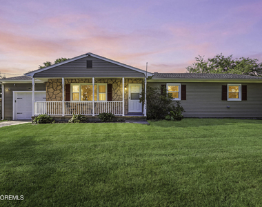 1200 Lawrence Avenue - Photo Thumbnail 1