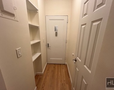 West 12 Street - Photo Thumbnail 2