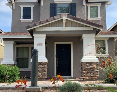 5809 E Hampton Avenue - Photo Thumbnail 1