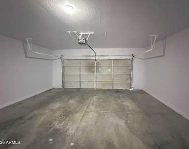 5216 W Albeniz Place - Photo Thumbnail 24