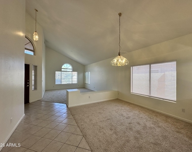 1667 S Sycamore Place - Photo Thumbnail 2