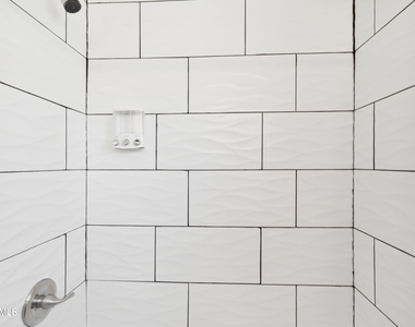 6943 E Granada Road - Photo Thumbnail 16