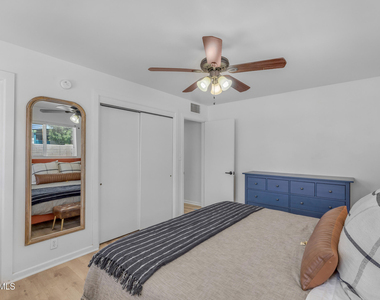 6943 E Granada Road - Photo Thumbnail 10