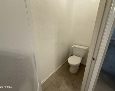 1644 E Oakland Street - Photo Thumbnail 27