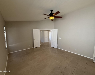1644 E Oakland Street - Photo Thumbnail 24