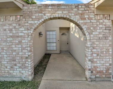 6800 Yorkston Street - Photo Thumbnail 3