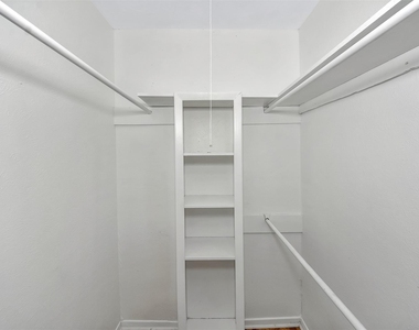 6800 Yorkston Street - Photo Thumbnail 17