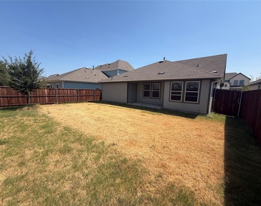 13125 Hideaway Lane - Photo Thumbnail 11