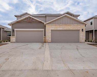 644 Wheatfield Drive - Photo Thumbnail 2