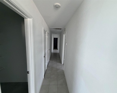 153 Thresher Lane - Photo Thumbnail 4