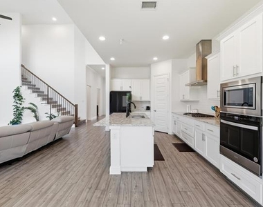 3305 Morris Lane - Photo Thumbnail 31