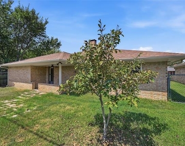 1908 Paula Drive - Photo Thumbnail 22