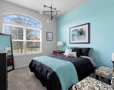2057 Buttonwood Street - Photo Thumbnail 14