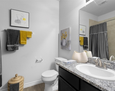 2057 Buttonwood Street - Photo Thumbnail 11