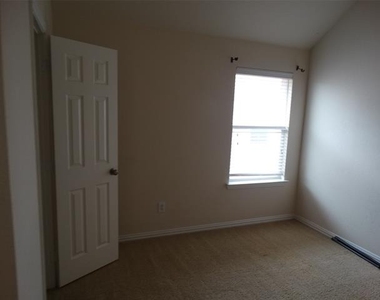 11897 Lampwick Lane - Photo Thumbnail 23