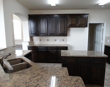 11897 Lampwick Lane - Photo Thumbnail 9