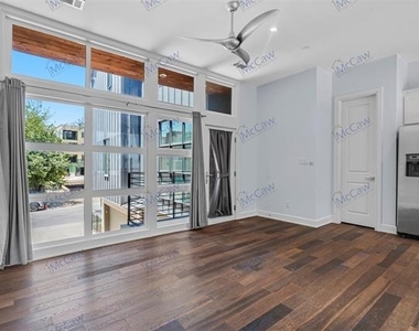 5202 Capitol Avenue - Photo Thumbnail 7