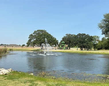 1713 Meadow Crest Drive - Photo Thumbnail 18